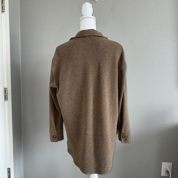 Sage The Label Camel Button Down Ribbed Shacket Womans Sz XS/S Brown Oversized - Picture 4 of 6